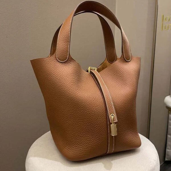 Borsa Lisbona - Lisa Ferrari